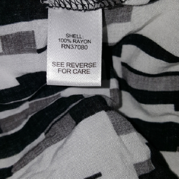 Cato Bell Sleeves Top Sz 22/24W - Picture 6 of 11